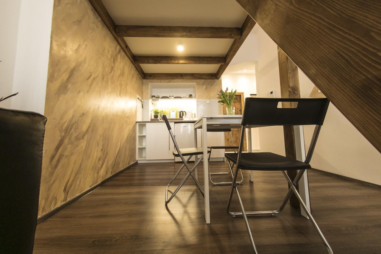 Freedom Rooms & Apartments Praha Bagian luar foto