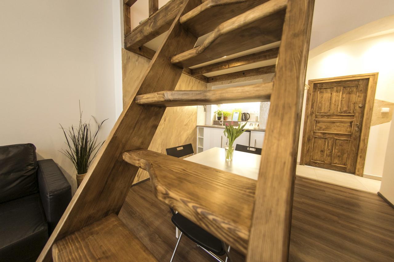Freedom Rooms & Apartments Praha Bagian luar foto