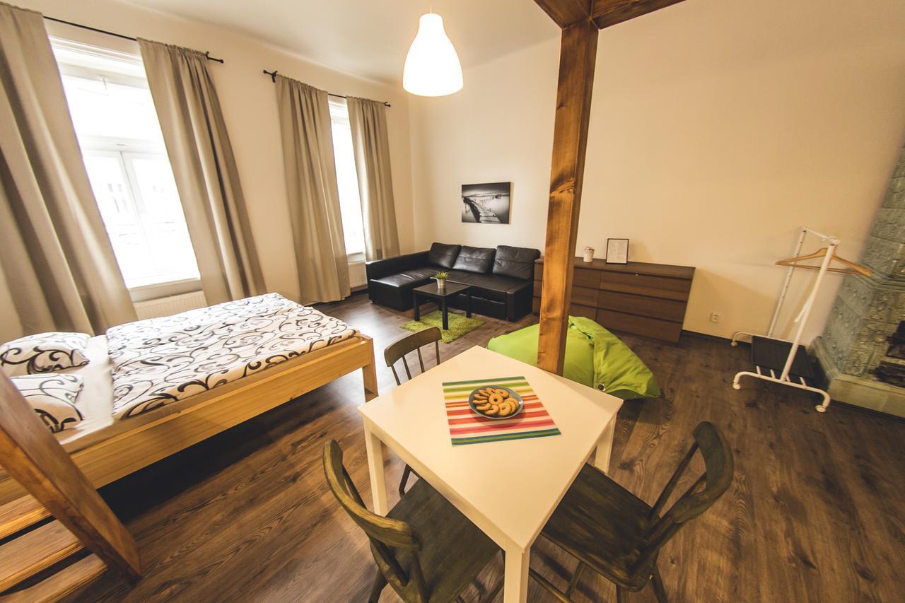 Freedom Rooms & Apartments Praha Bagian luar foto